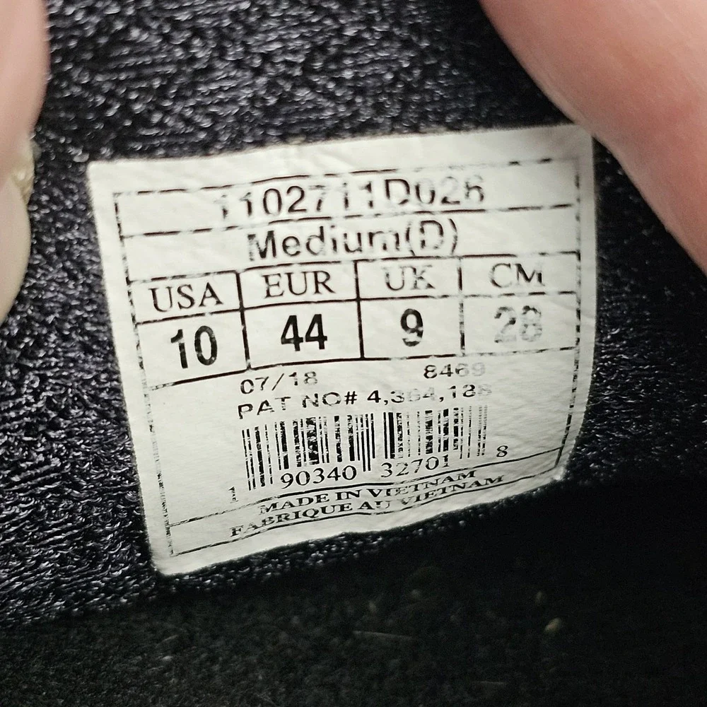 Brooks Adrenaline GTS 18 Mens 10 D All Black Running Shoes 1102711D026